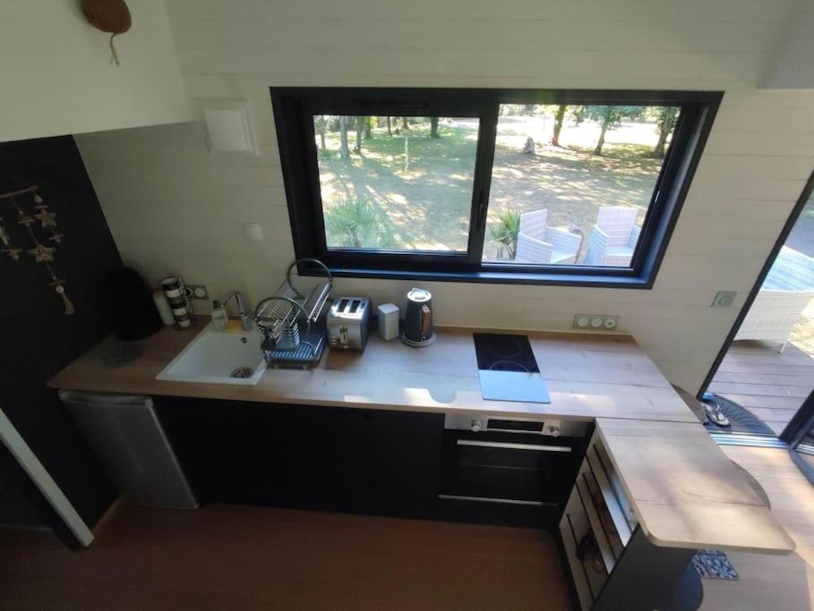 Tiny House Chez Caroline Vila Gaillan-en-Médoc Exterior foto